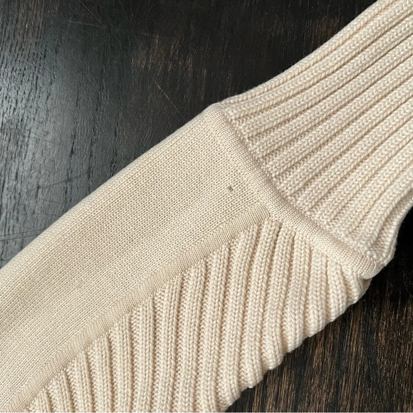 SOLD: Diane von Furstenberg Women's Small Ivory 100% Wool Ribbed Cardigan - Picture 5 of 8